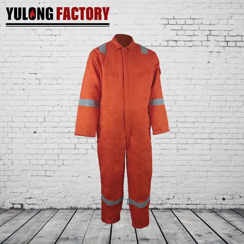 低價批發(fā)的8.5盎司100% 棉防火防水連體服